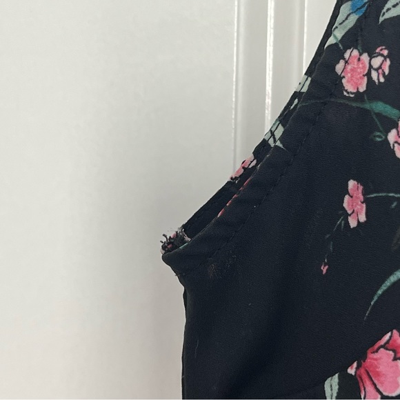 Torrid Tank Size 2 - Picture 6 of 9